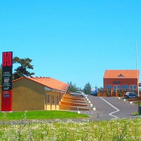 Hotel Cantal Cottages Saint-Georges  Luaran gambar