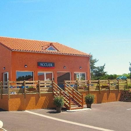 Hotel Cantal Cottages Saint-Georges  Luaran gambar