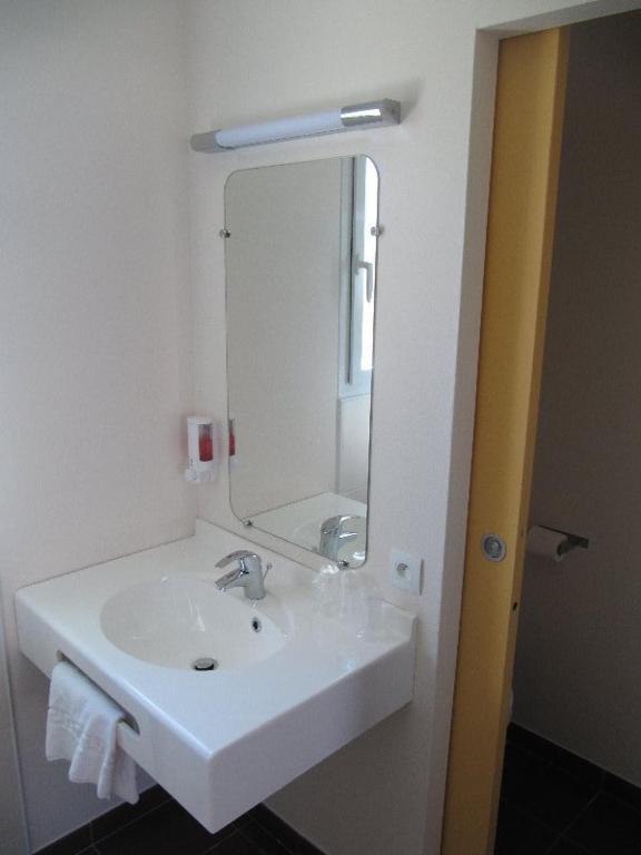 Hotel Cantal Cottages Saint-Georges  Bilik gambar