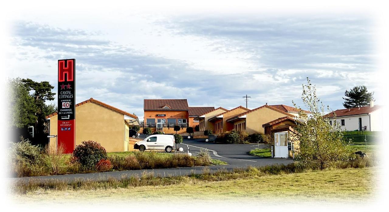 Hotel Cantal Cottages Saint-Georges  Luaran gambar