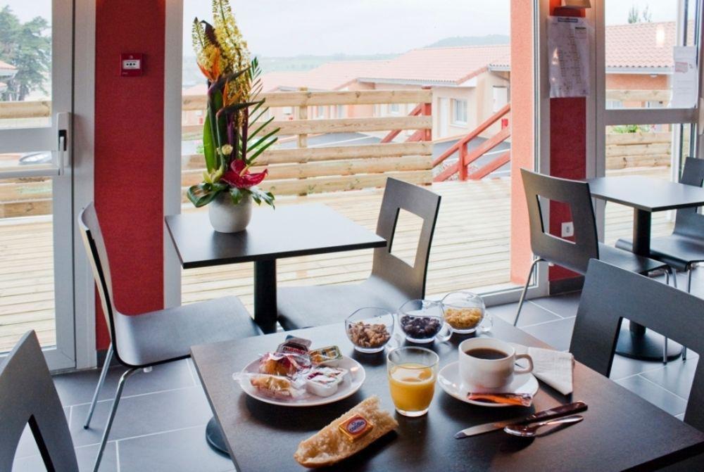 Hotel Cantal Cottages Saint-Georges  Luaran gambar