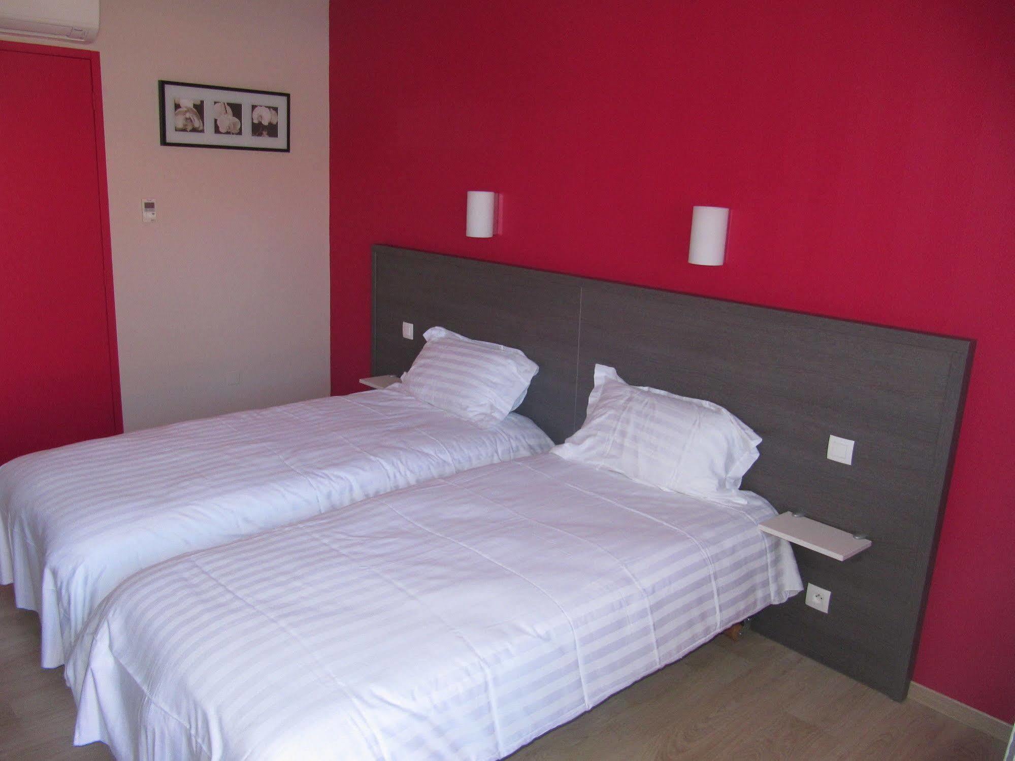 Hotel Cantal Cottages Saint-Georges  Luaran gambar